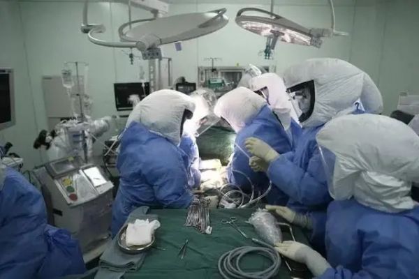 新冠疫情何時了？負壓病房”知“多少？